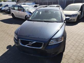 Coche siniestrado Volvo V-50 V50 (MW), Combi, 2003 / 2012 2.0 16V 2009
