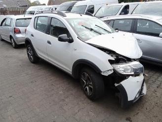Coche siniestrado Dacia Sandero Sandero II, Hatchback, 2012 0.9 TCE 12V 2017