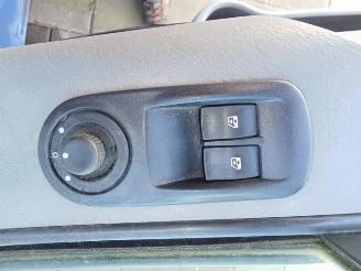 Renault Trafic Trafic New (JL), Bus, 2001 / 2015 1.9 dCi 100 16V picture 14