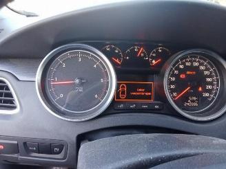 Peugeot 508 508 SW (8E/8U), Combi, 2010 / 2018 1.6 HDiF 16V picture 10