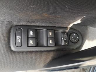 Peugeot 508 508 SW (8E/8U), Combi, 2010 / 2018 1.6 HDiF 16V picture 22
