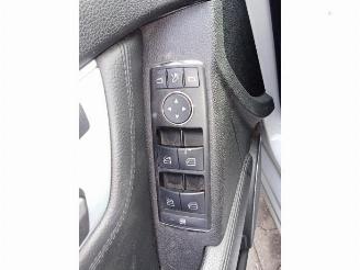 Mercedes C-klasse C (W204), Sedan, 2007 / 2014 1.8 C-200K 16V picture 5