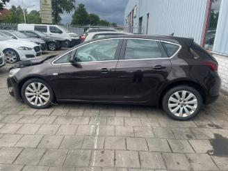  Opel Astra Astra J (PC6/PD6/PE6/PF6), Hatchback 5-drs, 2009 / 2015 1.4 Turbo 16V 2012/6