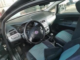 Fiat Grande Punto Grande Punto (199), Hatchback, 2005 1.2 picture 11