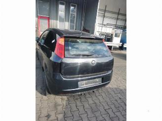 Fiat Grande Punto Grande Punto (199), Hatchback, 2005 1.2 picture 10