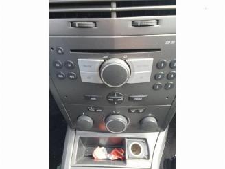 Opel Astra Astra H (L48), Hatchback 5-drs, 2004 / 2010 1.4 16V Twinport picture 6
