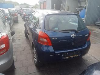 Toyota Yaris Yaris II (P9), Hatchback, 2005 / 2014 1.3 16V VVT-i picture 5