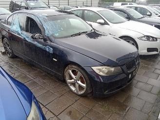 Vrakbiler auto BMW 3-serie 3 serie (E90), Sedan, 2005 / 2011 320d 16V 2005