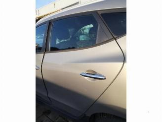 Hyundai Ix35 iX35 (LM), SUV, 2009 / 2015 1.7 CRDi 16V picture 23