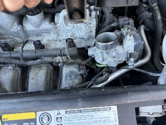 Volkswagen Up! 1.0 high up! BlueMotion picture 9