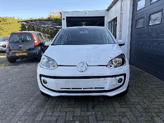 Volkswagen Up! 1.0 high up! BlueMotion picture 7