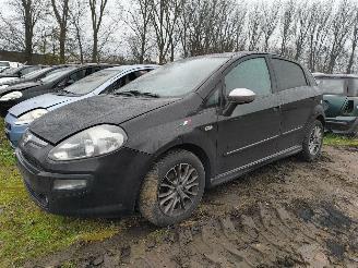 demontáž osobní automobily Fiat Punto Evo 1.3 M-Jet Dynamic 2011/3