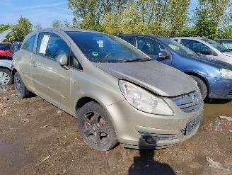 demontáž osobní automobily Opel Corsa 1.2 16V Enjoy 2007/3
