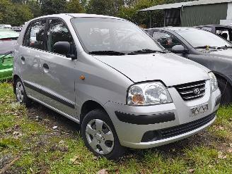 Salvage car Hyundai Atos 1.1i Active 2005/4