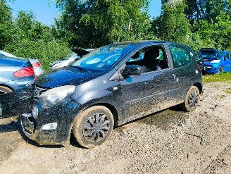 Démontage voiture Renault Twingo 1.2 16V Dynamique 2012/1