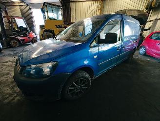 Vrakbiler auto Volkswagen Caddy 1.6 TDI Maxi Economy Baseline 2013/4