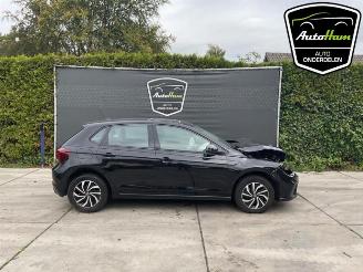 Coche siniestrado Volkswagen Polo Polo VI (AW1), Hatchback 5-drs, 2017 1.0 TSI 12V 2023/6