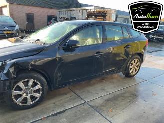 Volvo V-60 V60 I (FW/GW), Combi, 2010 / 2018 1.6 T3 16V picture 5