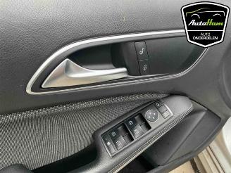 Mercedes A-klasse A (W176), Hatchback, 2012 / 2018 1.6 A-180 16V picture 14