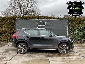 Coche siniestrado Volvo XC40 XC40 (XZ), SUV, 2017 1.5 T5 Plug-in Hybrid 16V 2023/3