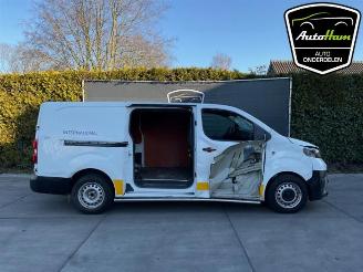 demontáž osobní automobily Toyota ProAce ProAce, Van, 2016 1.6 D-4D 95 16V Worker 2019/6