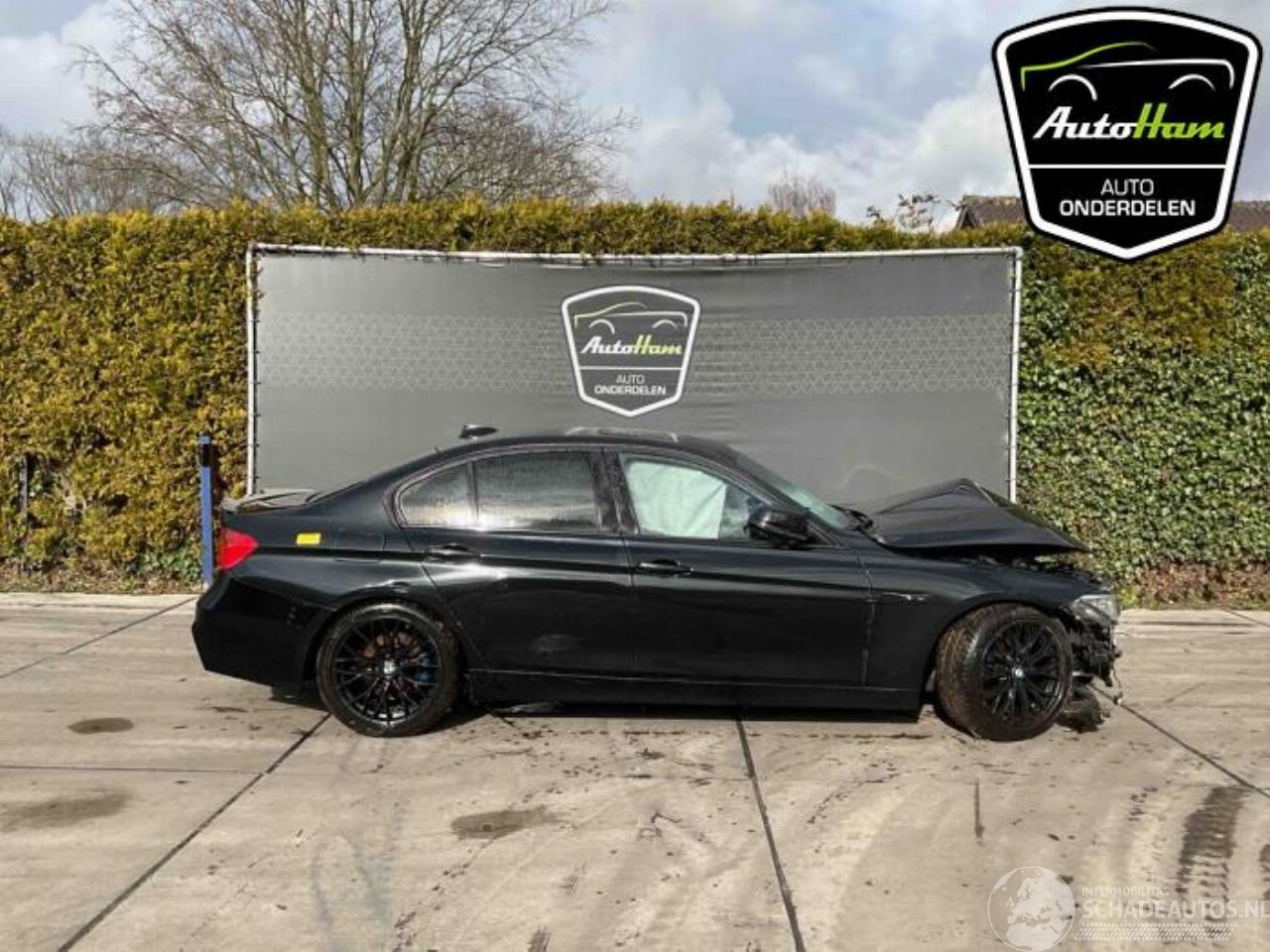 BMW 3-serie 3 serie (F30), Sedan, 2011 / 2018 320i 2.0 16V