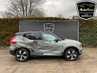 Vrakbiler auto Volvo XC40 XC40 (XZ), SUV, 2017 Recharge 70 kWh 2022/3