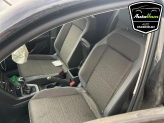 Volkswagen T-Cross T-Cross, SUV, 2018 1.0 TSI 110 12V picture 13