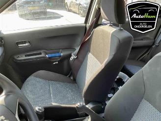 Suzuki Ignis Ignis (MF), Hatchback 5-drs, 2016 1.2 Dual Jet 16V Smart Hybrid picture 18