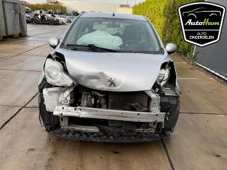 Peugeot 107 107, Hatchback, 2005 / 2014 1.0 12V picture 3