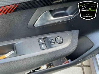 Peugeot 208 208 II (UB/UH/UP), Hatchback 5-drs, 2019 1.2 Vti 12V PureTech 75 picture 17