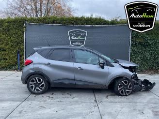 demontáž osobní automobily Renault Captur Captur (2R), SUV, 2013 1.2 TCE 16V EDC 2013/10