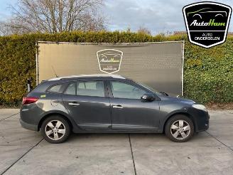 Auto da rottamare Renault Mégane Megane III Grandtour (KZ), Combi 5-drs, 2008 / 2016 1.4 16V TCe 130 2010/6
