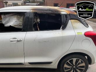 Suzuki Swift Swift (ZC/ZD), Hatchback 5-drs, 2017 1.2 Dual Jet 16V picture 9