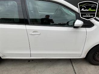 Volkswagen Up! Up! (121), Hatchback, 2011 1.0 12V 60 picture 14