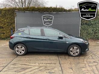 Auto da rottamare Opel Astra Astra K, Hatchback 5-drs, 2015 / 2022 1.0 Turbo 12V 2017/6