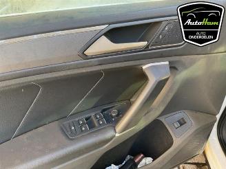 Volkswagen Tiguan Tiguan (AD1), SUV, 2016 / 2024 2.0 TDI 16V 4Motion picture 19