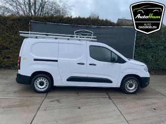 Auto da rottamare Opel Combo Combo Cargo, Van, 2018 1.5 CDTI 130 2022/12