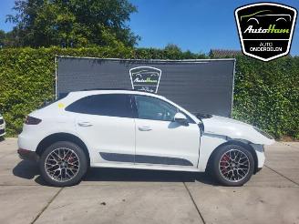 Coche siniestrado Porsche Macan Macan (95B), SUV, 2014 3.0 S Diesel V6 24V 2014/5