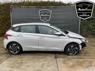 rozbiórka samochody osobowe Hyundai I-20 i20 (BC3), Hatchback 5-drs, 2020 1.0 T-GDI 100 Mild Hybrid 48V 12V 2021/12