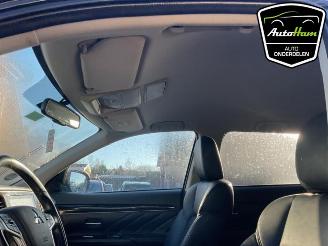 Mitsubishi Outlander Outlander (GF/GG), SUV, 2012 / 2022 2.4 16V PHEV 4x4 picture 30