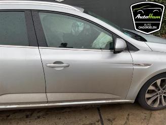 Renault Mégane Megane IV Estate (RFBK), Combi 5-drs, 2016 1.3 TCE 160 16V picture 11