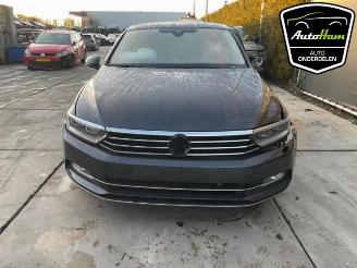 Volkswagen Passat Passat (3G2), Sedan, 2014 / 2024 2.0 TDI BiTurbo 16V 4Motion picture 4