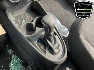 Toyota Aygo Aygo X, Hatchback, 2022 1.0 12V VVT-i picture 16