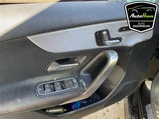 Mercedes A-klasse A-Klasse AMG (177.0), Hatchback, 2018 / 2025 2.0 A-35 AMG Turbo 16V 4Matic picture 15