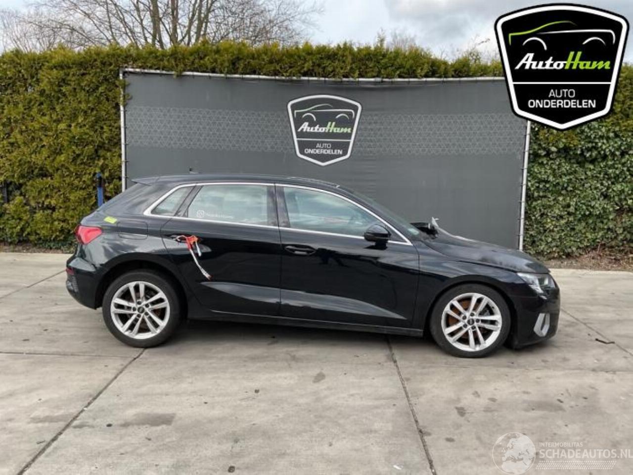 Audi A3 A3 Sportback (8YA), Hatchback 5-drs, 2019 1.0 30 TFSI 12V Mild hybrid