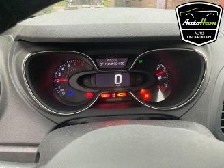 Renault Captur Captur (2R), SUV, 2013 0.9 Energy TCE 12V picture 17