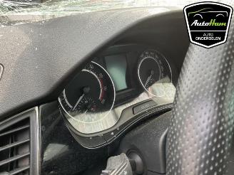 Skoda Fabia Fabia III Combi (NJ5), Combi 5-drs, 2014 / 2022 1.0 TSI 12V picture 16