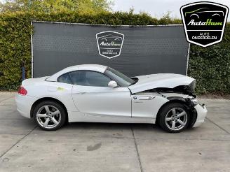 Coche siniestrado BMW Z4 Z4 Roadster (E89), Cabrio, 2009 / 2016 sDrive 18i 2.0 16V 2014/3