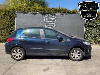 Coche siniestrado Peugeot 308 308 (4A/C), Hatchback, 2007 / 2015 1.6 VTI 16V 2010/11